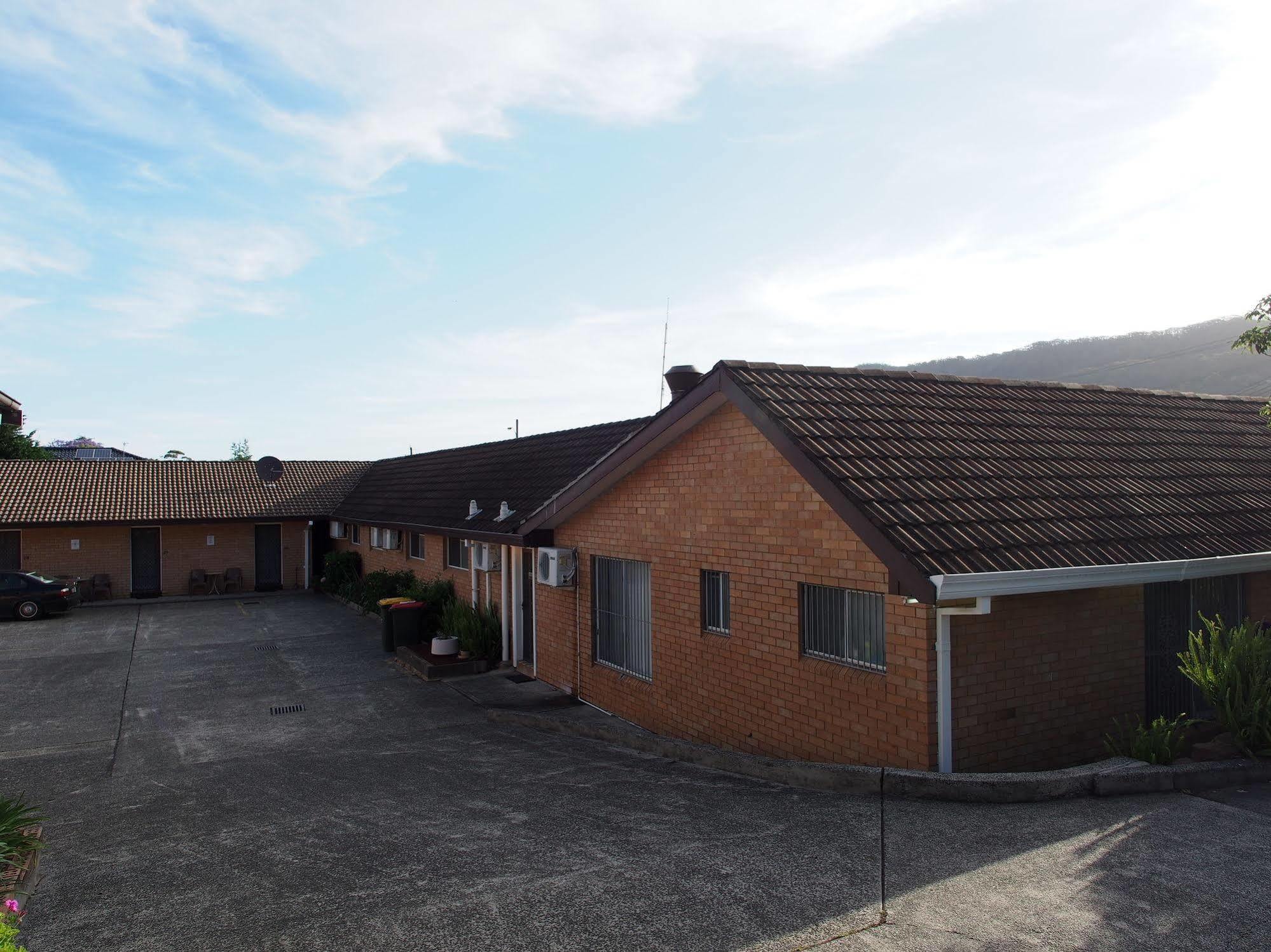 Windmill Motel Wollongong Exterior photo